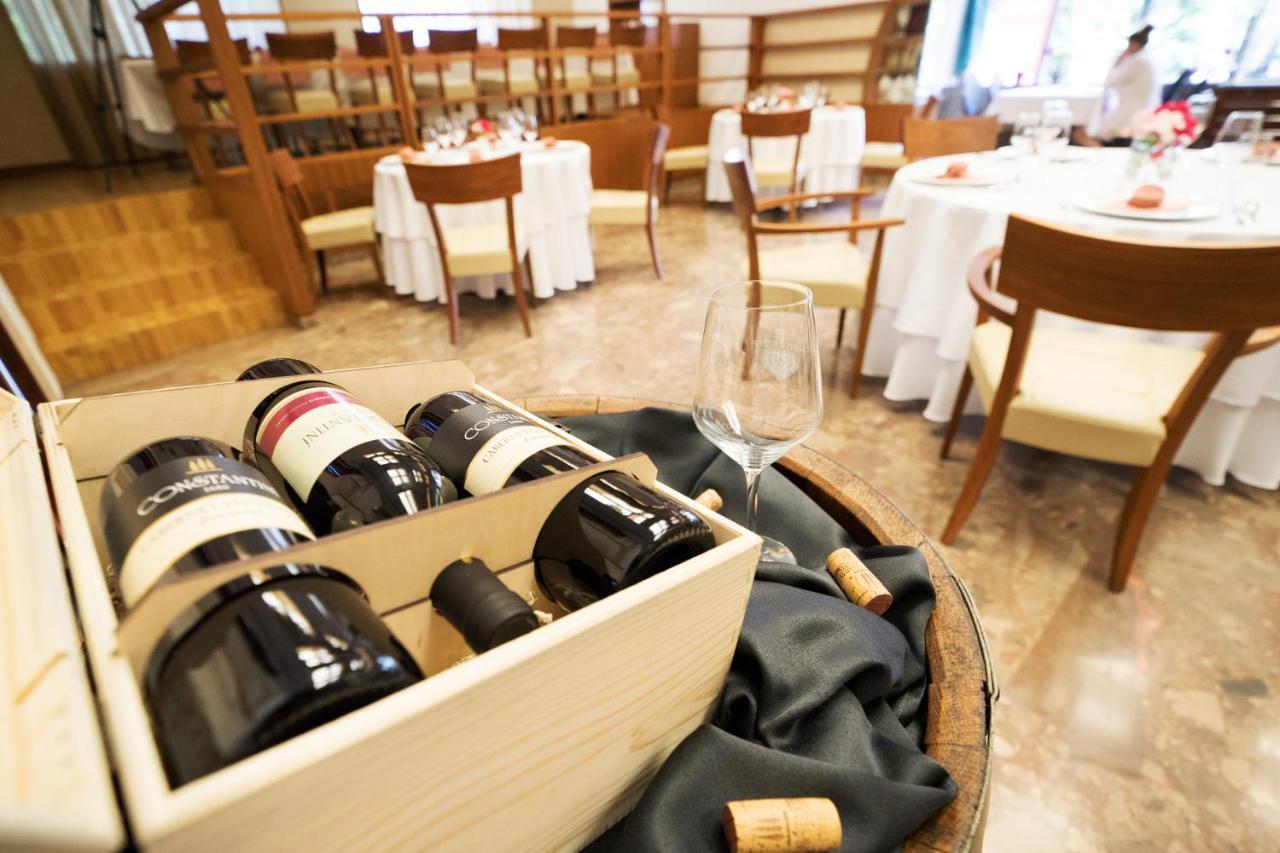 אידריה Hotel Jozef מראה חיצוני תמונה